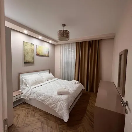 Hotel Shengjini -twin Towers- 4*