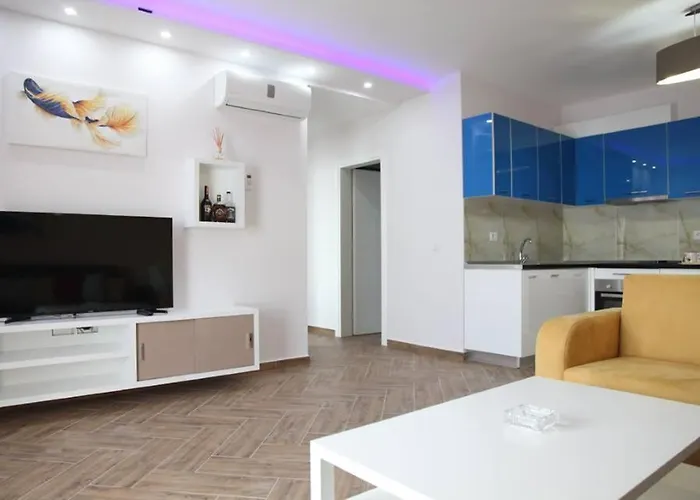 Shengjini -twin Towers- Hotel 4*