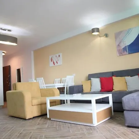 Shengjini -twin Towers- Hotel