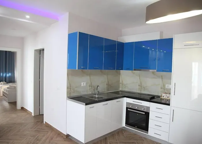 Hotel Shengjini -twin Towers-